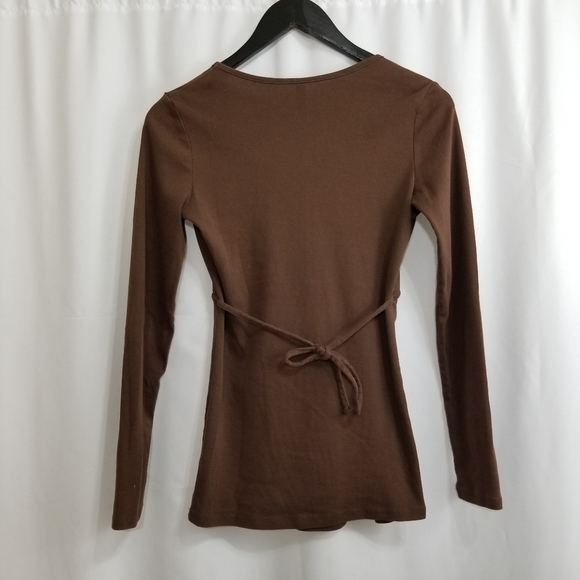 Thyme Maternity Brown Long Cotton Sleeve Top - Picture 2 of 8
